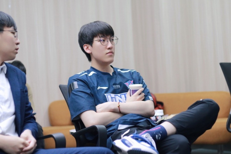 LNG赛场返图：是什么让Scout笑得这么开心？