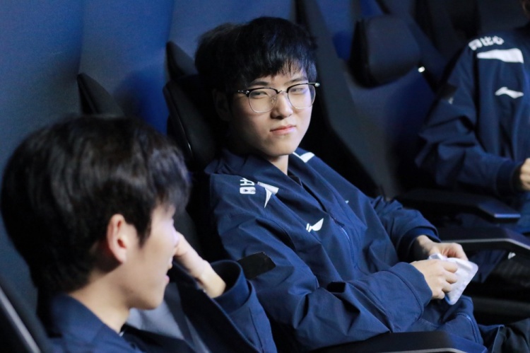 LNG赛场返图：是什么让Scout笑得这么开心？