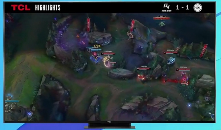 EDGvsRA 第二局高光时刻:Assum枪弹真实执法 FoFo杰斯逆天无力