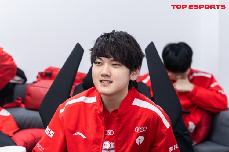 TES发布对阵WE赛后返图:本期返图暗藏玄机,各位i桃发现了么