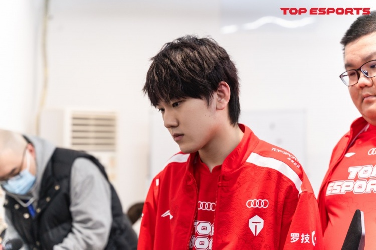 TES发布对阵WE赛后返图:本期返图暗藏玄机,各位i桃发现了么