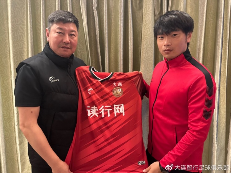 官方：中乙新军大连智行官宣孙铂、赵学斌等5名新援正式加盟