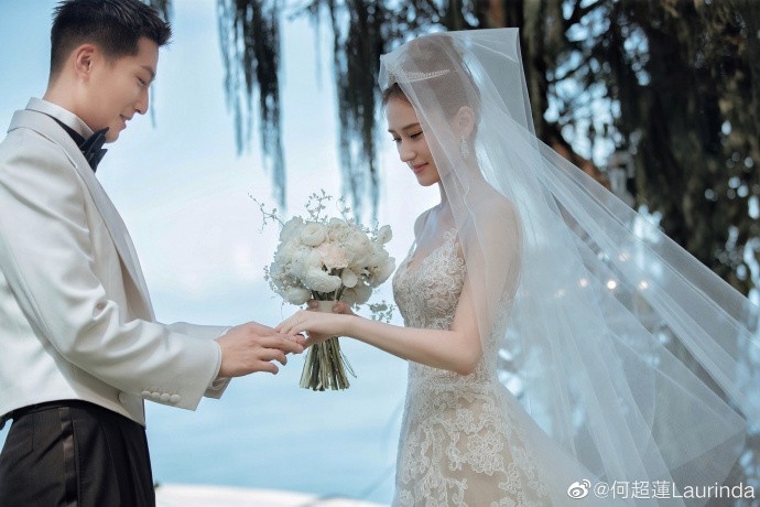 想不到你是这样的阿联?窦骁婚礼上 易建联祝福视频玩梗不断