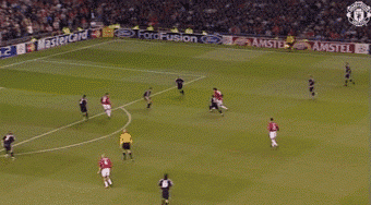 大罗的帽子戏法与小贝的“救赎”，回顾20年前梦剧场的巅峰对决