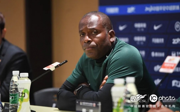 赛前 | 斯坦利：“球队保持斗志 全力拿下比赛”