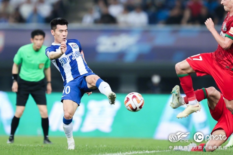 胜利送给每一位做妈妈的津门虎球迷!祝全天下的母亲健康快乐!