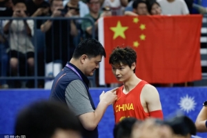中国男篮亚运会小变革：更多三分、更快节奏的转变
