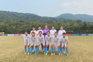 女甲联赛第二十二轮，大连人女足4-2战胜上海求盛东华女足