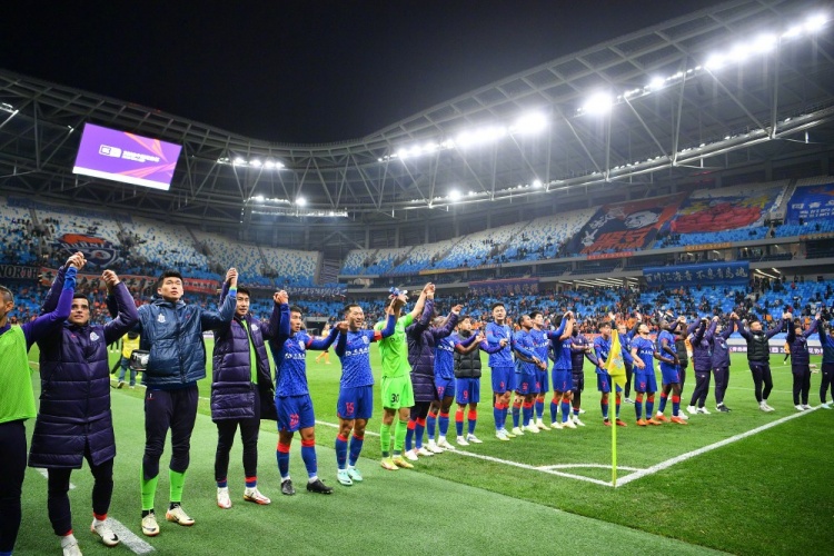 上海申花1-0胜青岛海牛，将在苏州与山东泰山进行足协杯决赛