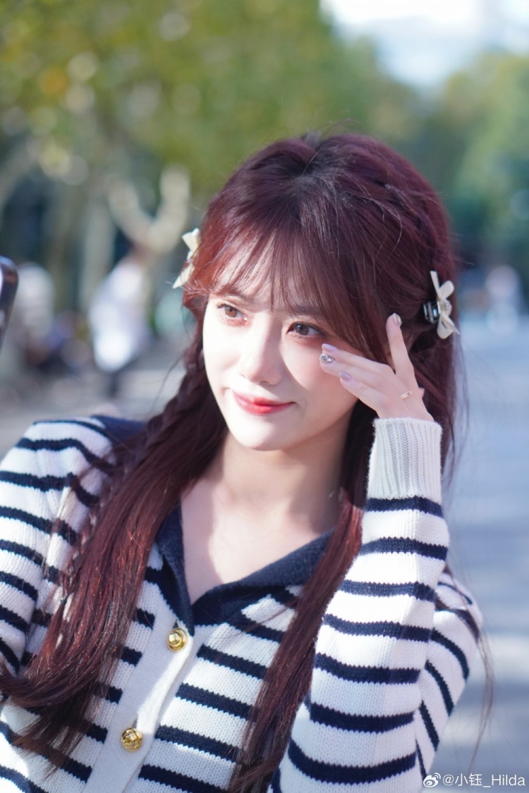 小钰晒照:又要降温啦?️ 来点晴天小?