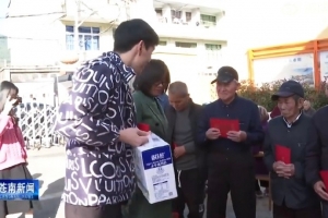 正能量！吴前近日走访家乡敬老院 向老人送去牛奶与慰问金
