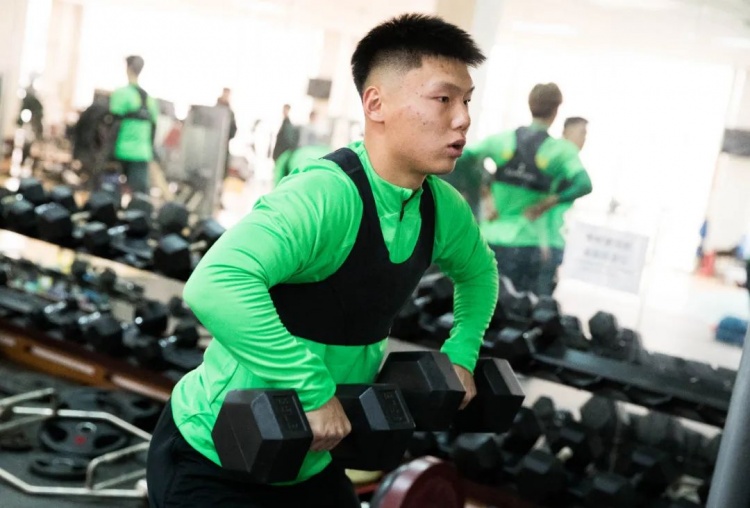 训练 | 北京国安一线队集结 开启新赛季首练