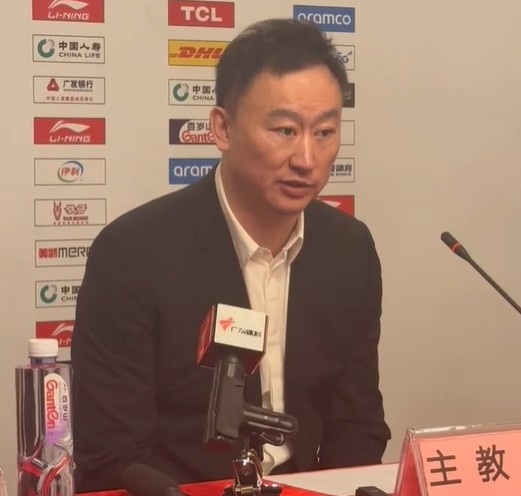 刘维伟：我们全方位地落败 我衷心地佩服广州的球员和教练