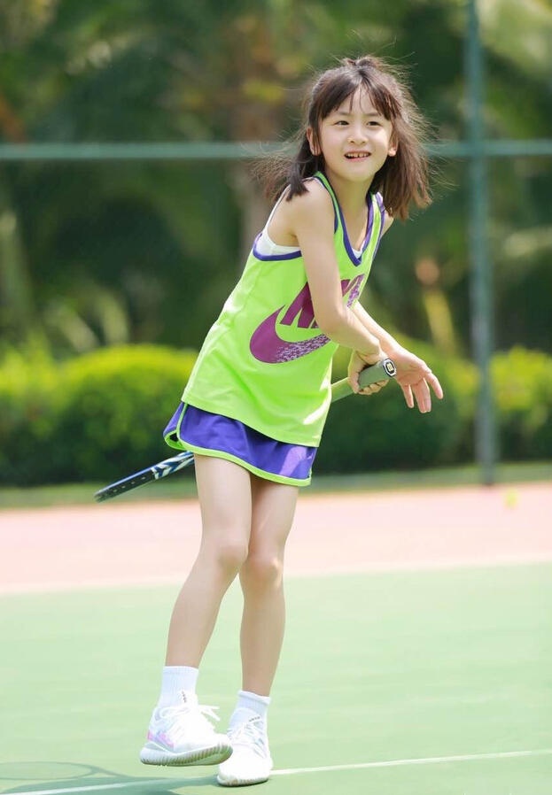 国内再掀网球热！中国足球名宿为何扎堆送孩子打网球？