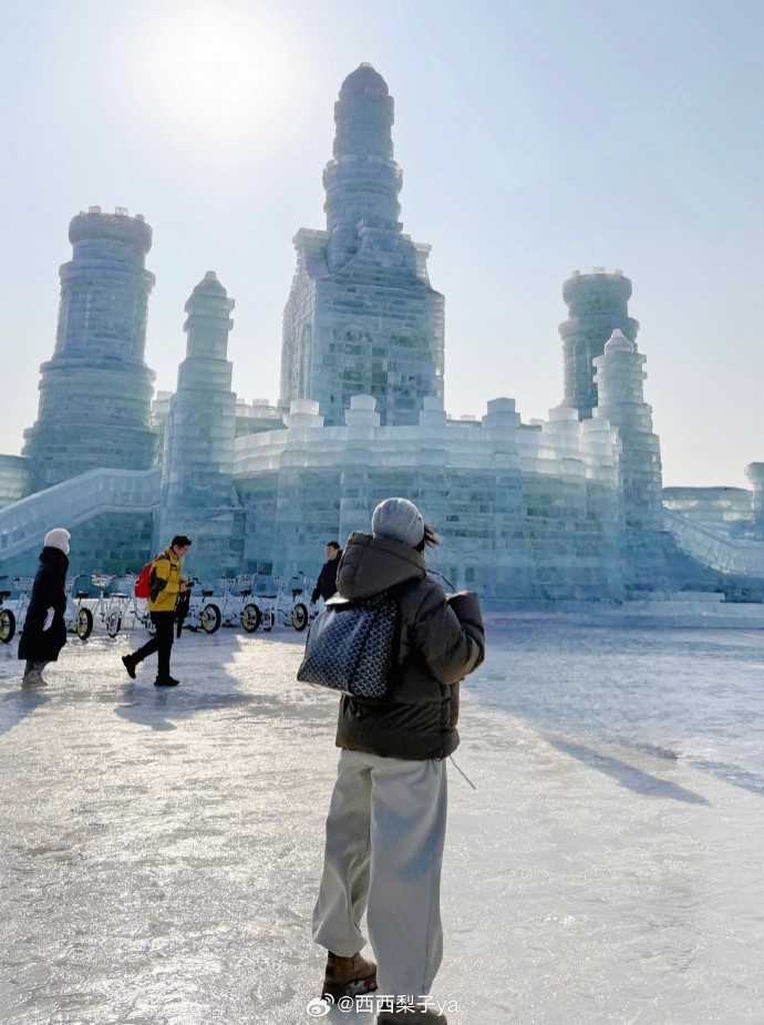 陆文博妻子晒近照：????❄️❄️⛄️⛄️