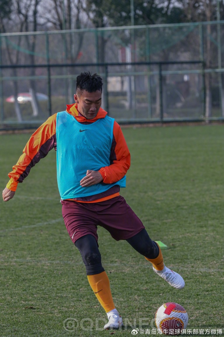 PLOG1 | 球队继续在苏州备战首场对阵成都蓉城的比赛
