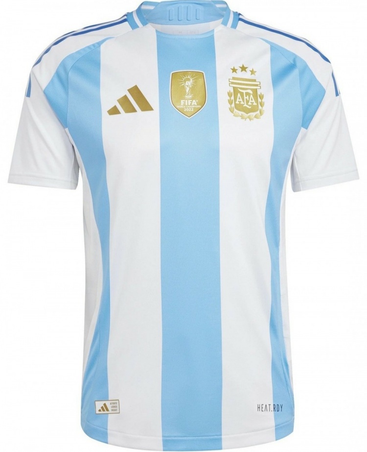 阿根廷美洲杯球衣谍照：经典蓝白配色，金色Logo+队徽三颗星
