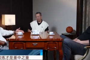姚明与韦德谈青少年篮球：关注教练才能培养优秀球员