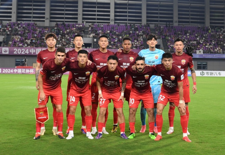 足协杯第五轮，上海海港2-1浙江队，李圣龙、巴尔加斯破门