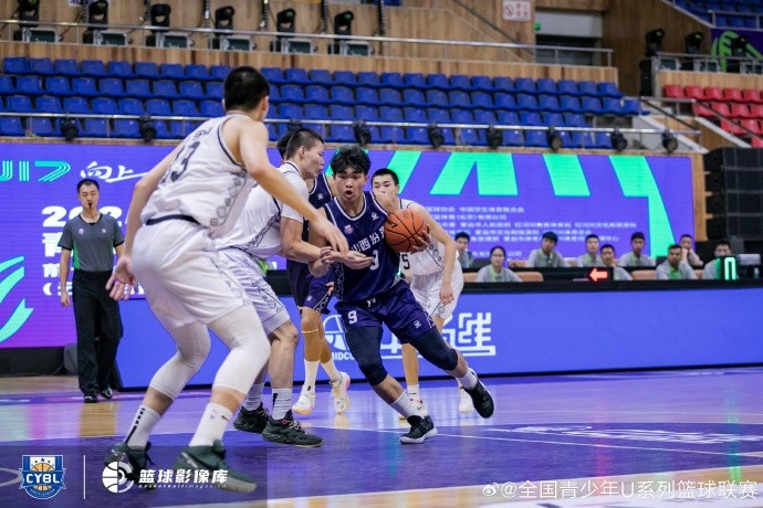 U17青少年篮球联赛男子组1/4决赛：上海战胜山西 广东力克吉林