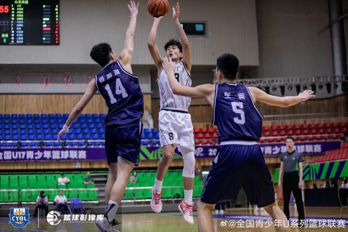 U17青少年篮球联赛男子组1/4决赛：上海战胜山西 广东力克吉林