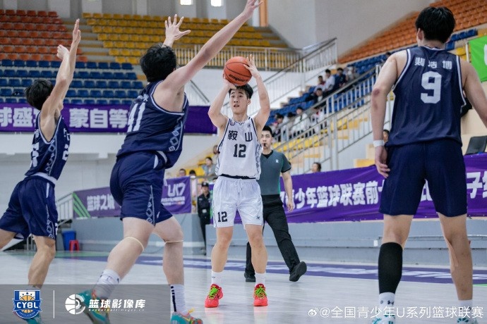 U17青少年篮球联赛男子组1/4决赛：上海战胜山西 广东力克吉林