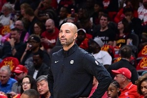 篮网116-115险胜黄蜂，主帅费尔南德斯谈比赛