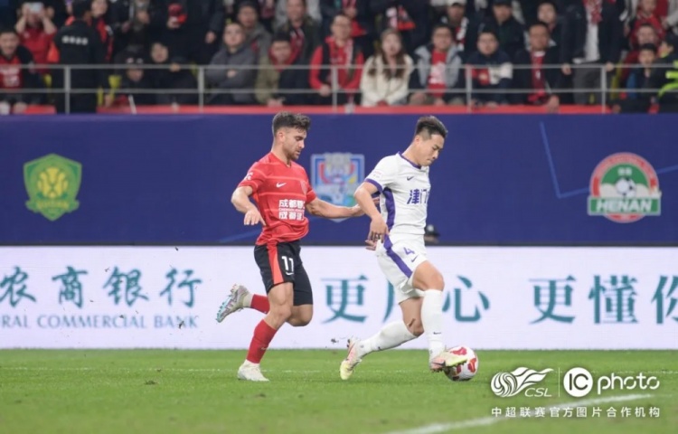 【战报】打破纪录 津门虎2-1客胜成都蓉城！