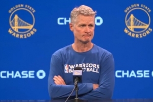 勇士主帅科尔谈阵容布置和球队状态