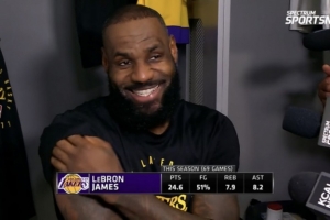 詹姆斯谈湖人锁定前六：获得休息时间非常重要