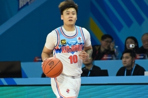 赵睿受伤缺阵 辽宁VS新疆季后赛激战
