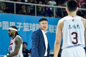 广东男篮惨遭淘汰 山西晋级CBA四强赛