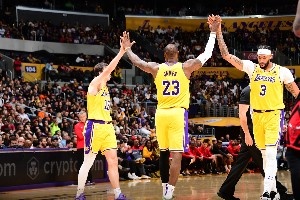 NBA季后赛历史上的大胜排行榜
