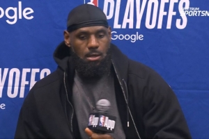 2022NBA季后赛：湖人客场不敌森林狼，詹姆斯谈失误和判罚