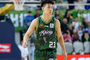 同曦球员林葳接受《篮球》专访：谈参加NBA选秀