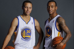 前NBA球员蒙塔-埃利斯谈论库里：坚定训练，逐步成长