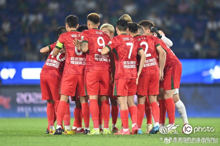 河南俱乐部酒祖杜康2-2浙江俱乐部绿城 卡多索传射、刘鑫瑜绝平