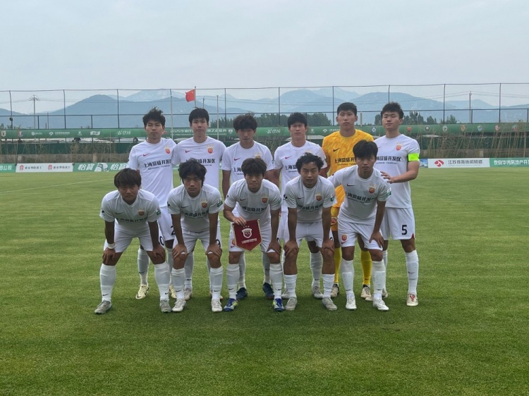 中乙联赛第12轮，上海海港富盛经开队客场1:1战平泰安天贶