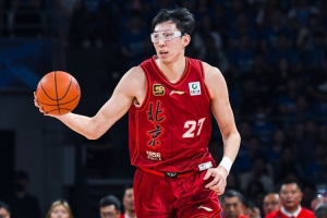 四川男篮主力班底广厦不敌辽宁，赛后现状堪忧