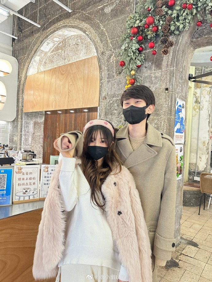 糖小幽晒照：小金陪妈妈来了三次这个店哦！