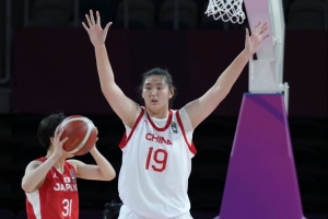 张子宇表现抢眼，中国女篮战胜日本女篮101-92