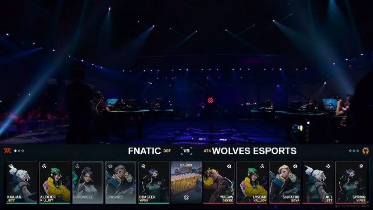 🎮有数值怪怎么打！kaajak无敌残局拿下狼队！FNC 2-0 狼队