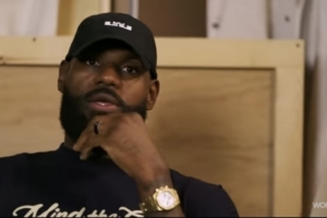 詹姆斯谈NBA规则变化与选秀问题