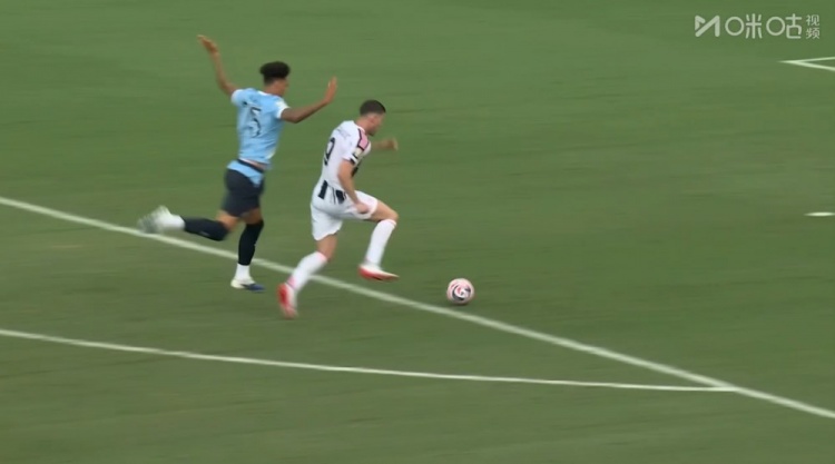 3连胜头名出线！曼城5-2尤文进上半区 哈兰德破门萨维尼奥传射