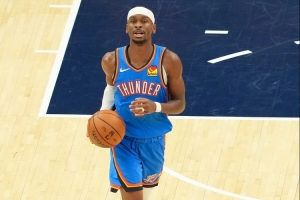 亚历山大与雷霆续约成NBA历史最高年薪球员