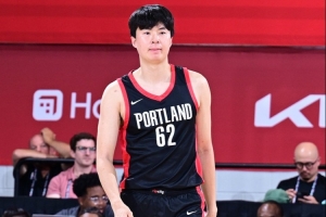 韩国球员李贤重放弃参加NBA夏季联赛，将回国备战亚洲杯