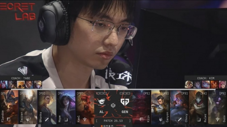 🎮王杰卡莎骑脸狂杀Ruler Flandre兰博烤熟Duro牛牛 AL先下一城