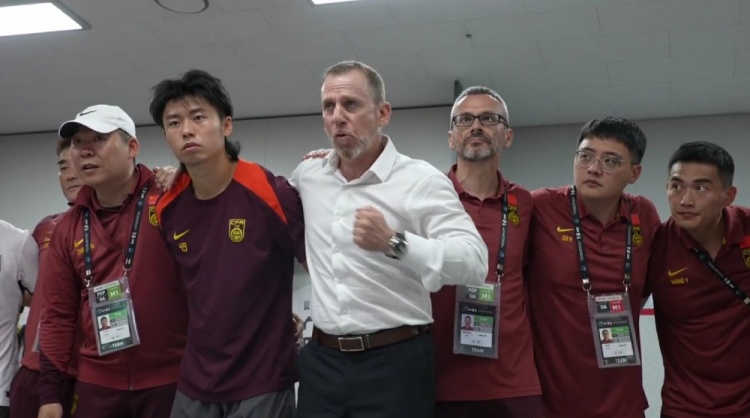 久帅：虽然0-3输韩国我们会被说一无是处，但要看到自己的亮点