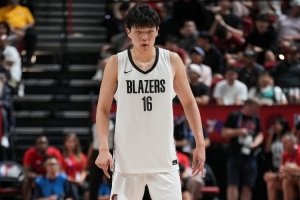 杨瀚森在NBA夏季联赛中的表现