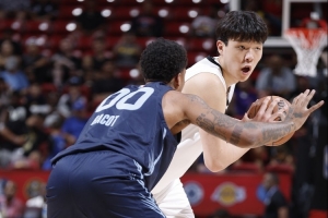 杨瀚森夏季联赛表现不俗 斯普利特称其传球手不错